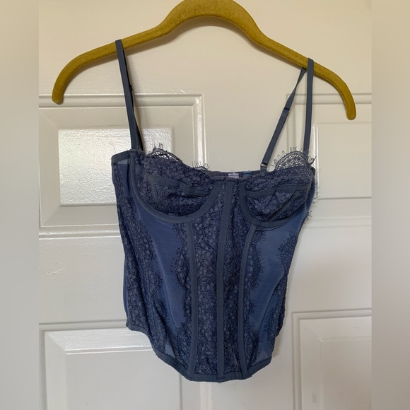 Urban Outfitters Out from Under Modern Love Corset  Navy Lace 🌴 - Picture 1 of 6